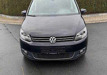 VW Touran Volkswagen 2.0 TDI 103kW DSG -