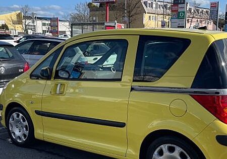 Peugeot 1007 Filou 75 Filou