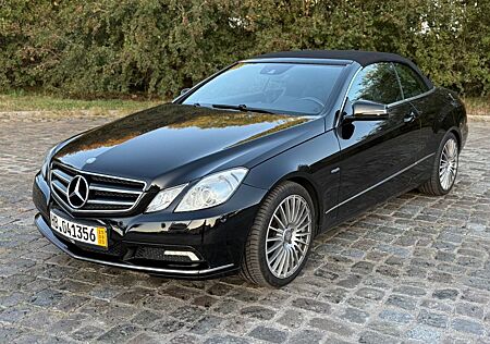 Mercedes-Benz E 250 Cabriolet CGI BlueEFF. ELEGANCE ...