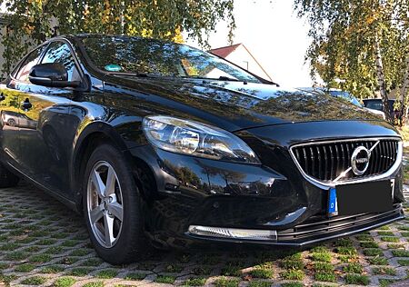Volvo V40 T2 von privat