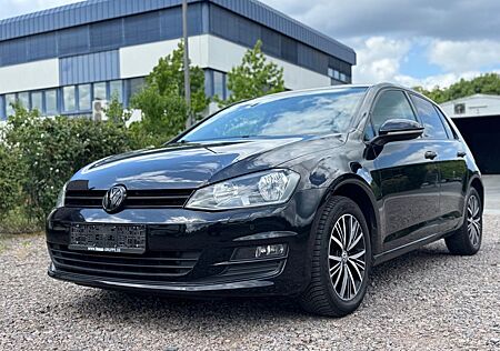 VW Golf Volkswagen VII Lim. Allstar 2.0 TDi