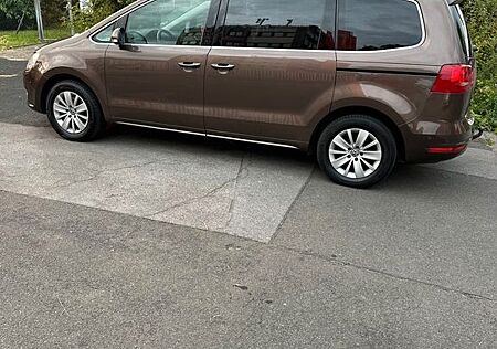 VW Sharan Volkswagen 2.0 TDI DSG Highline TüV neu