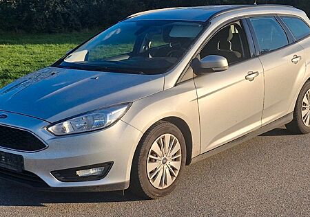 Ford Focus 1,5 TDCi 88kW Cool & Connect Turnier C...