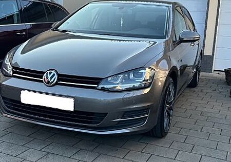 VW Golf Volkswagen 7 1.2 TSI Bi-Xenon Apple CarPlay