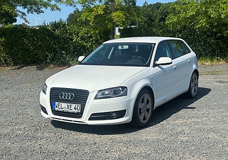 Audi A3 Sportback 1.4 TFSI Ambition *** Automatik ***