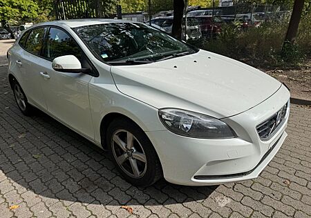 Volvo V40 gebraucht kaufen Volvo V40 T3 Momentum Tüv 10.26/Scheckheft