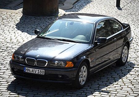 BMW 328i Coupe, Automatik, Leder, top gepflegt