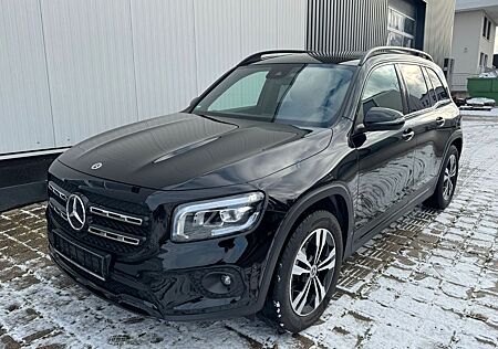 Mercedes-Benz GLB 220d *KAM*PANO*AHK*1-HAND*LED*