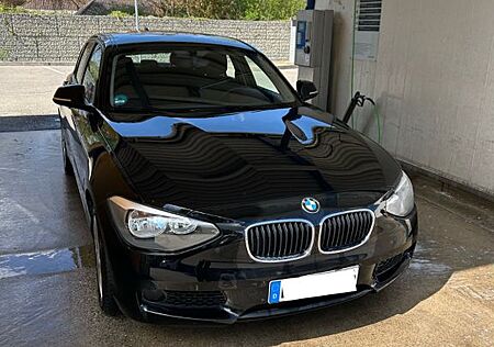 BMW 114i -