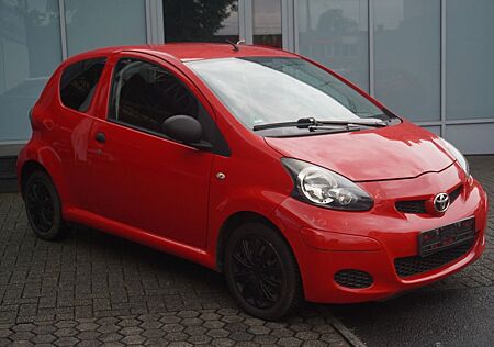 Toyota Aygo (X) Aygo AYGO Basis
