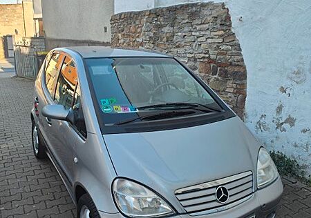 Mercedes-Benz A 160 ELEGANCE Elegance