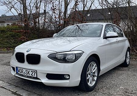 BMW 114i -