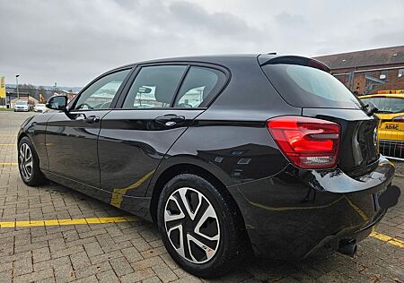 BMW 116d Sport Line M Lenkrad ParkingASS Pdc Shz