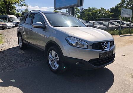 Nissan Qashqai +2 Acenta 4X4 Navi.PDC.7 Sitzer