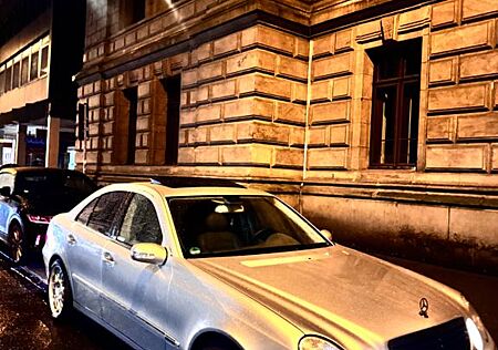 Mercedes-Benz E 240 W211 E240 V6 TOP ELEGANCE TAUSCH e92/93 A5 CLS