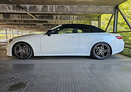 Mercedes-Benz E 200 Cabrio * TÜV NEU * Service + Garantie
