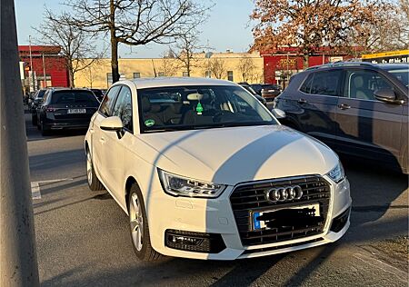 Audi A1 1.4 TDI S tronic design Sportback design