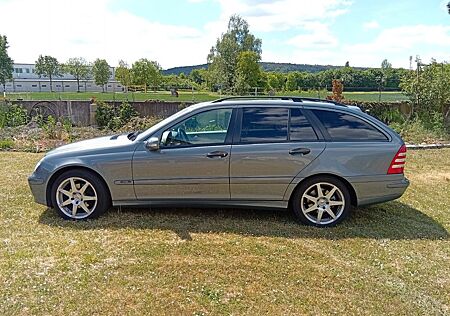 Mercedes-Benz C 180 KOMPRESSOR T CLASSIC Classic