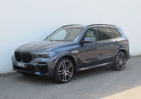 BMW X5 xDrive45e M Sportpaket B&W Surround Head-Up