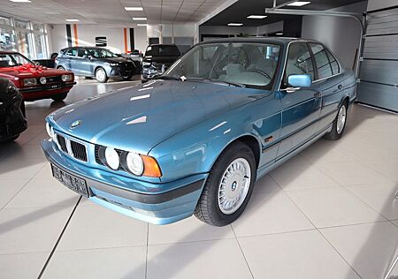 BMW 530i 530 V8