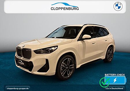 BMW iX1 xDrive30 Head-Up+AHK+StHz+StKlima+Navi+ACC