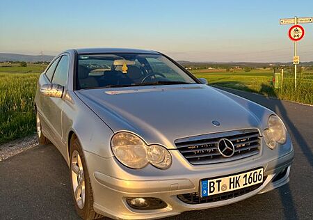 Mercedes-Benz C 220 CDI Sportcoupe CL203