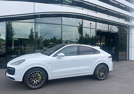 Porsche Cayenne E-Hybrid - Coupe