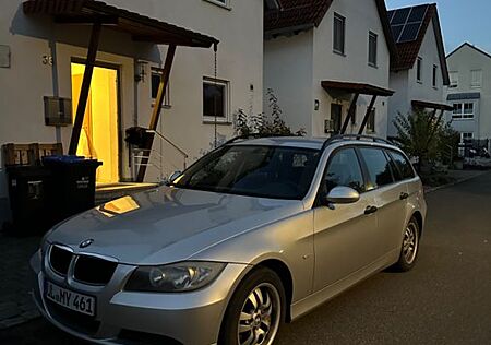 BMW 320i touring -