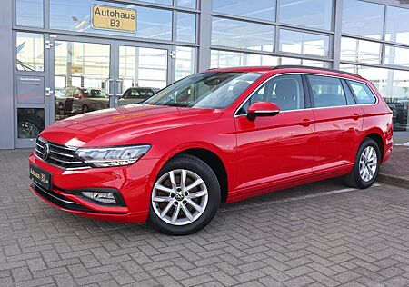 VW Passat Variant Volkswagen Business ACC Kamera AHK LED