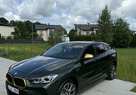 BMW X2 xDrive25e Edition Gold Play Steptronic Ed...