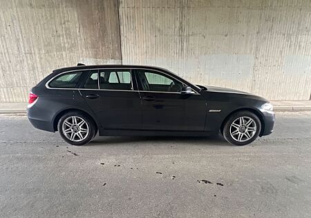 BMW 520 520dTouring #Xenon# Navi#ALU