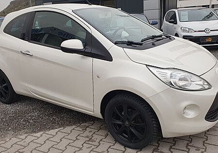 Ford Ka Titanium 1,2 / Leder / Klima / Sitzheizung