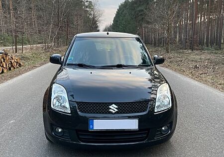 Suzuki Swift 1.3 TÜV Neu