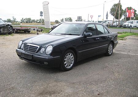 Mercedes-Benz E 220 CDI ELEGANCE
