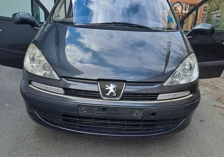 Peugeot 807 2.0 HDi