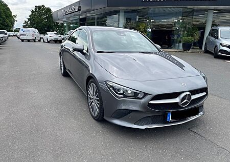 Mercedes-Benz CLA 200 -Virtual,breiter Touch MBUX,Super sauber