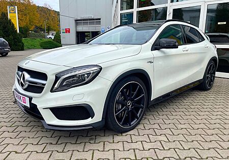 Mercedes-Benz GLA 45 AMG 4MATIC DCT LED PANORAMADACH 20ZOLL