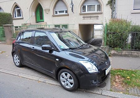 Suzuki Swift Lim. Comfort 1.HAND SCHECKHEFT