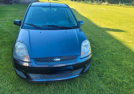 Ford Fiesta 1,3 44 kW Ambiente Ambiente