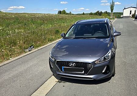Hyundai i30 1.4 T-GDI Family+ Family+