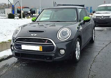 Mini Cooper S - F56 - Harman Kardon - Navi Pro