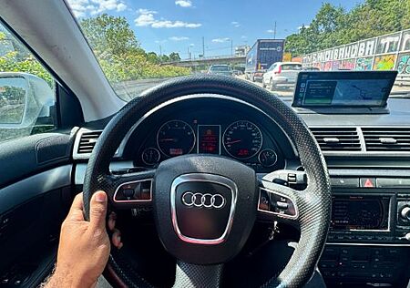 Audi A4 2.0 multitronic - S-Line