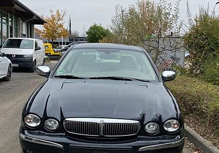 Jaguar X-Type 3 Liter V6 Executive Executive