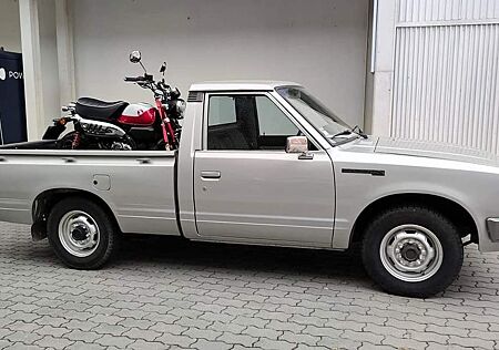 Nissan Datsun 720 PickUp SD22 Diesel 5-Gang