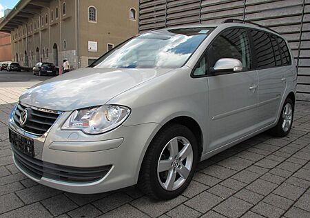 VW Touran Volkswagen United Klima Alu PDC Navi Sitzheiz. BC