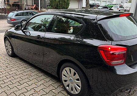 BMW 114d Sport Line Sport Line