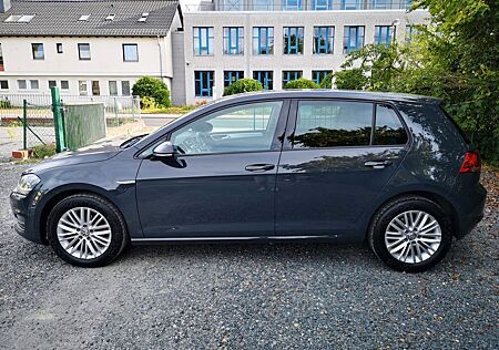 VW Golf Volkswagen VII Lim. Cup BMT*1.HAND*79.000KM*XEN.*TEMP*