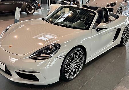 Porsche Boxster 718 , Sitzbelüftung, 20" Turbo, 4-fach