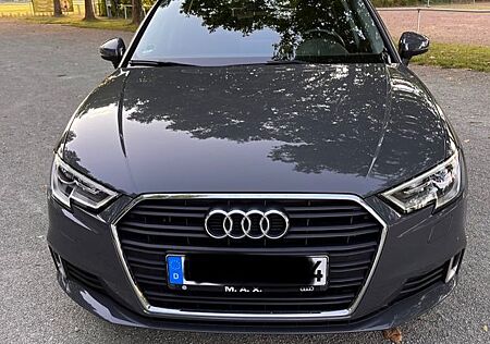 Audi A3 35 TFSI Sportback Sport Xenonlicht, AHK