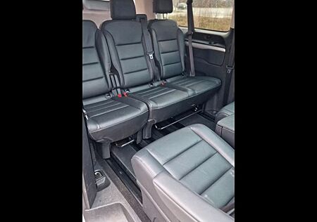 Peugeot Traveller TravellerBusinessVIPL2BlueHDi180 EAT8 Automatik